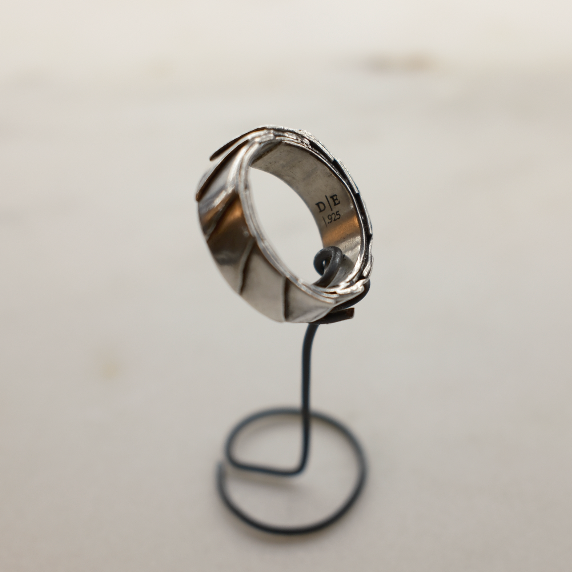 DE-R10 - Sterling silver ring