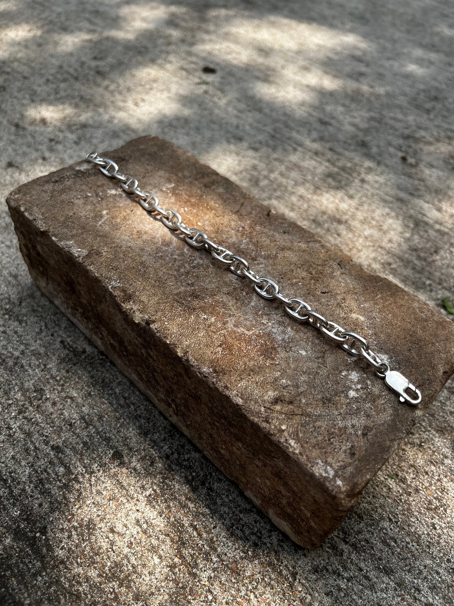 DE-B5 - Sterling silver anchor chain bracelet