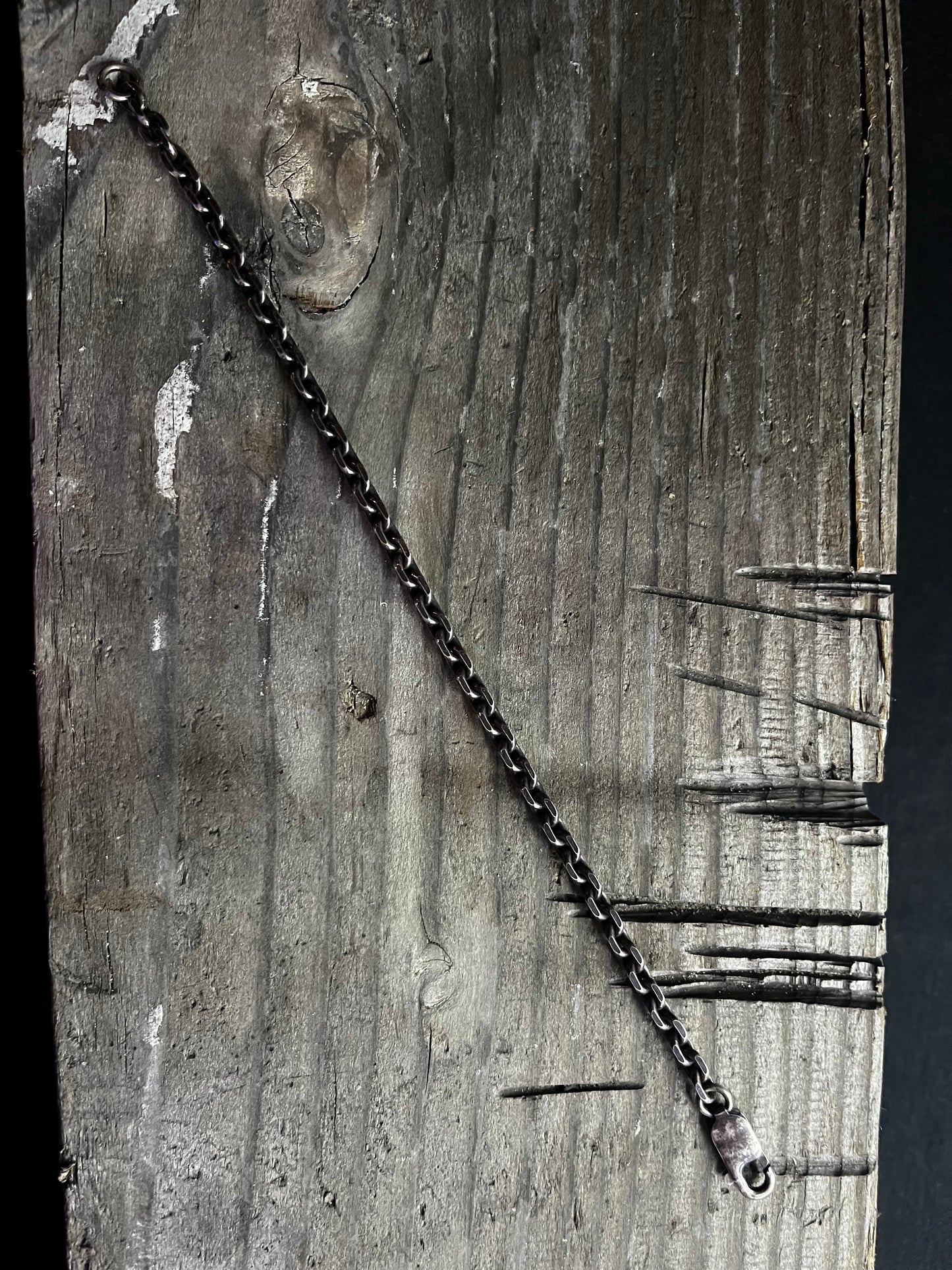 DE-B8 - Oxidized sterling silver bracelet