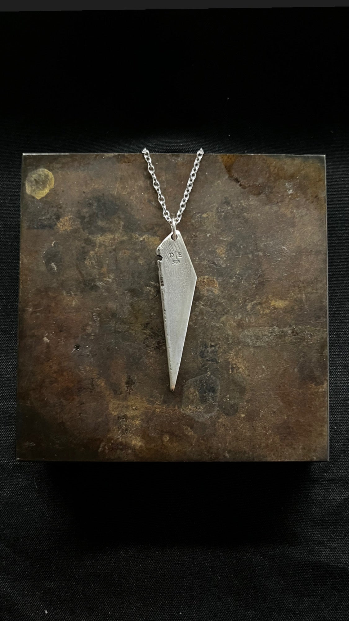 DE-P14 - Shard Necklace