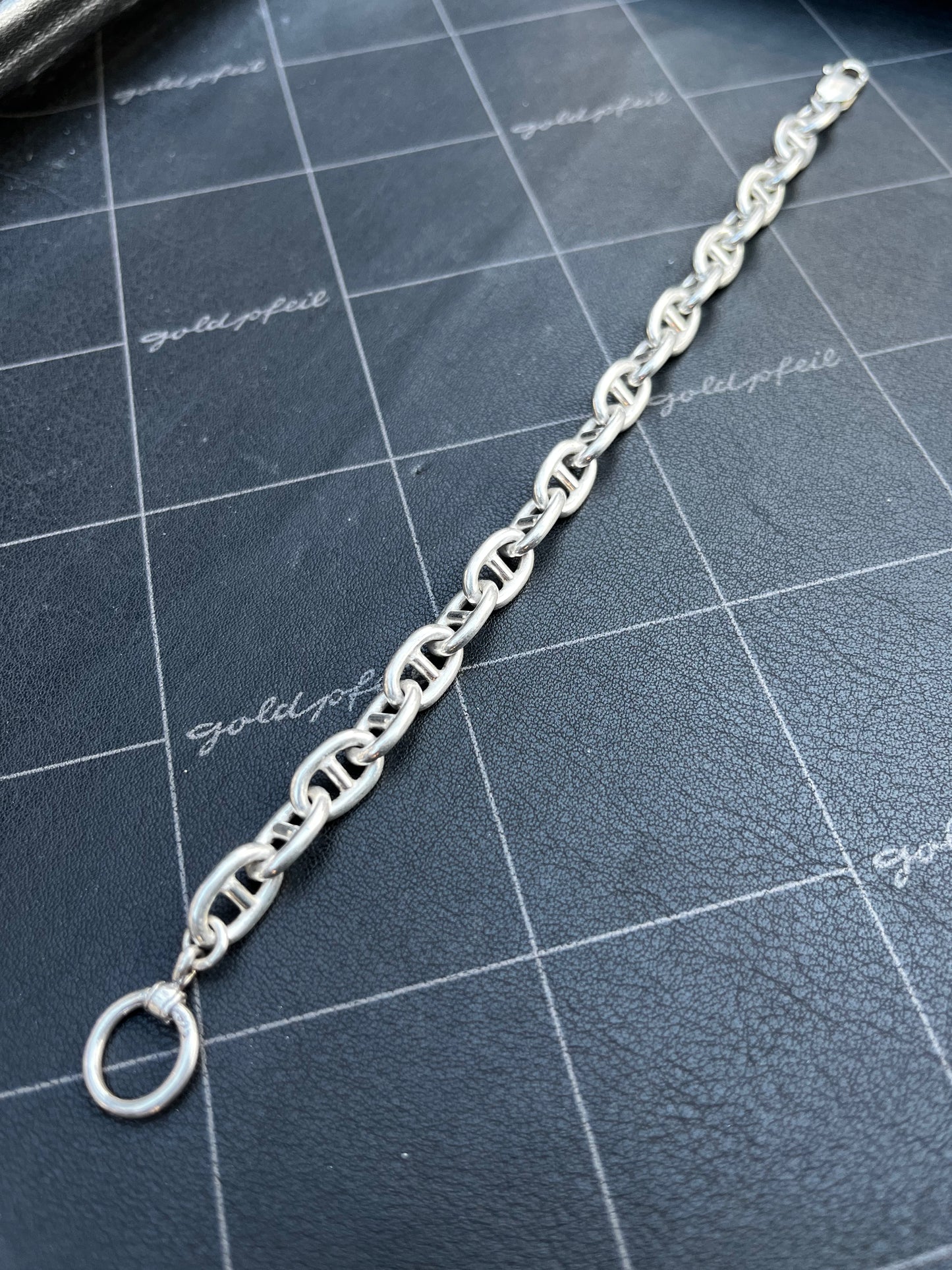 DE-B5 - Sterling silver anchor chain bracelet