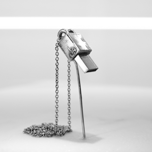 USB necklace - 256GB