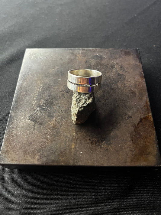 DE-R1 - Sterling Silver Ring