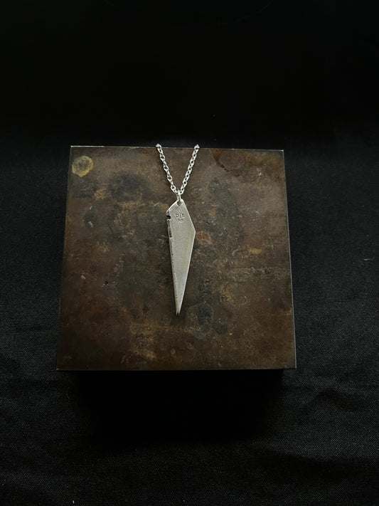 DE-P14 - Shard Necklace